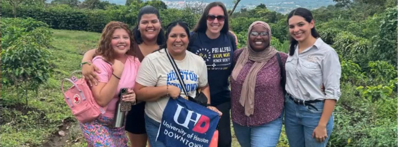group of students on study abroad trip